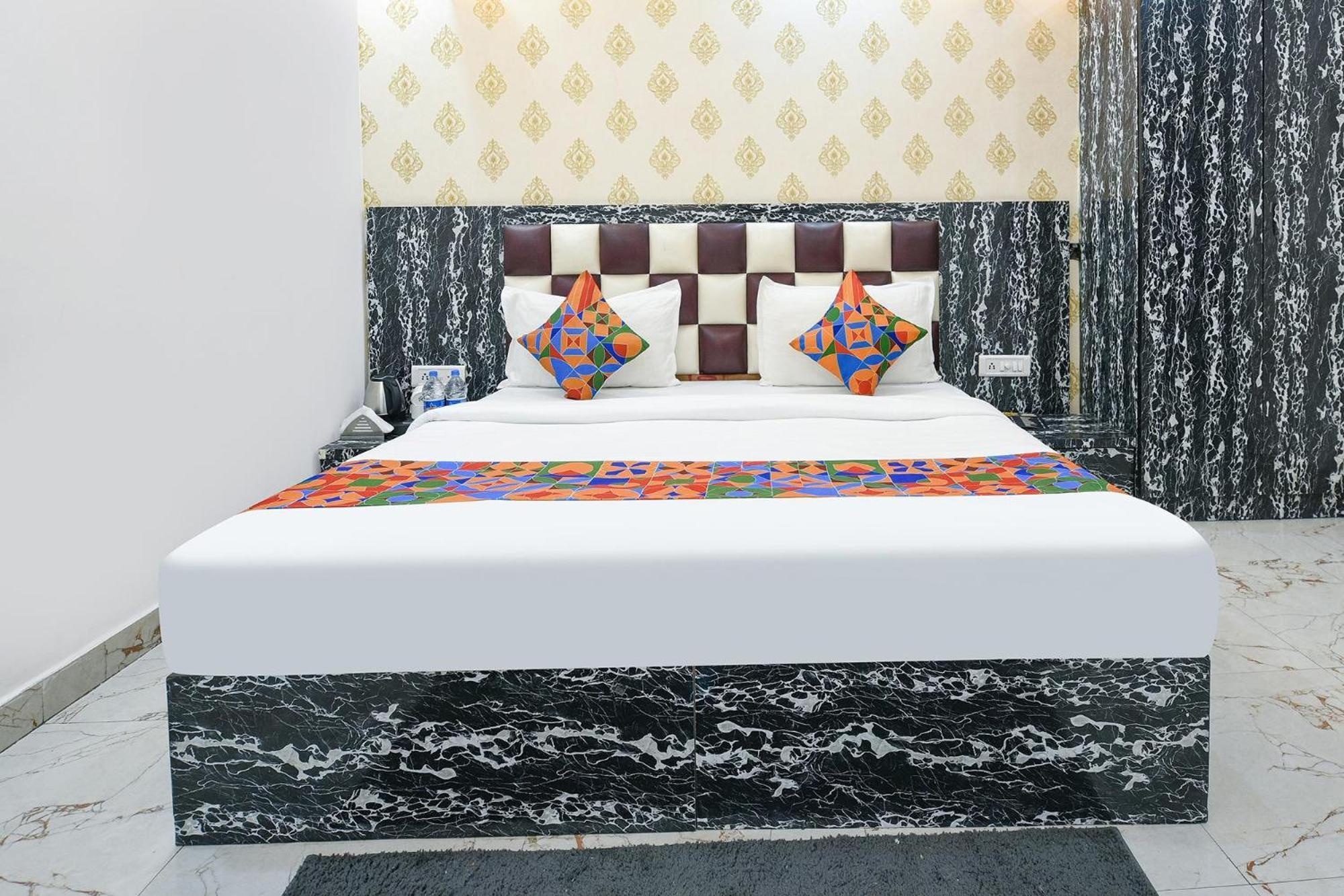 Hotel City Liit Delhi Airport Neu-Delhi Exterior foto